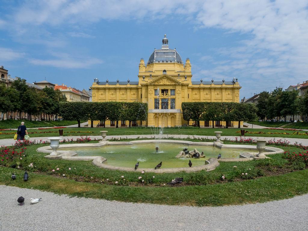 Apartman Karolina Lägenhet Zagreb Exteriör bild